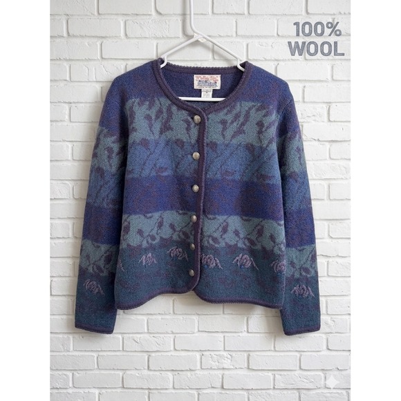 Tally-Ho Sweaters - Vintage 💜💙Tally-Ho 100% Wool Cardigan Sweater Medium Blue Floral Knit Hong Kon